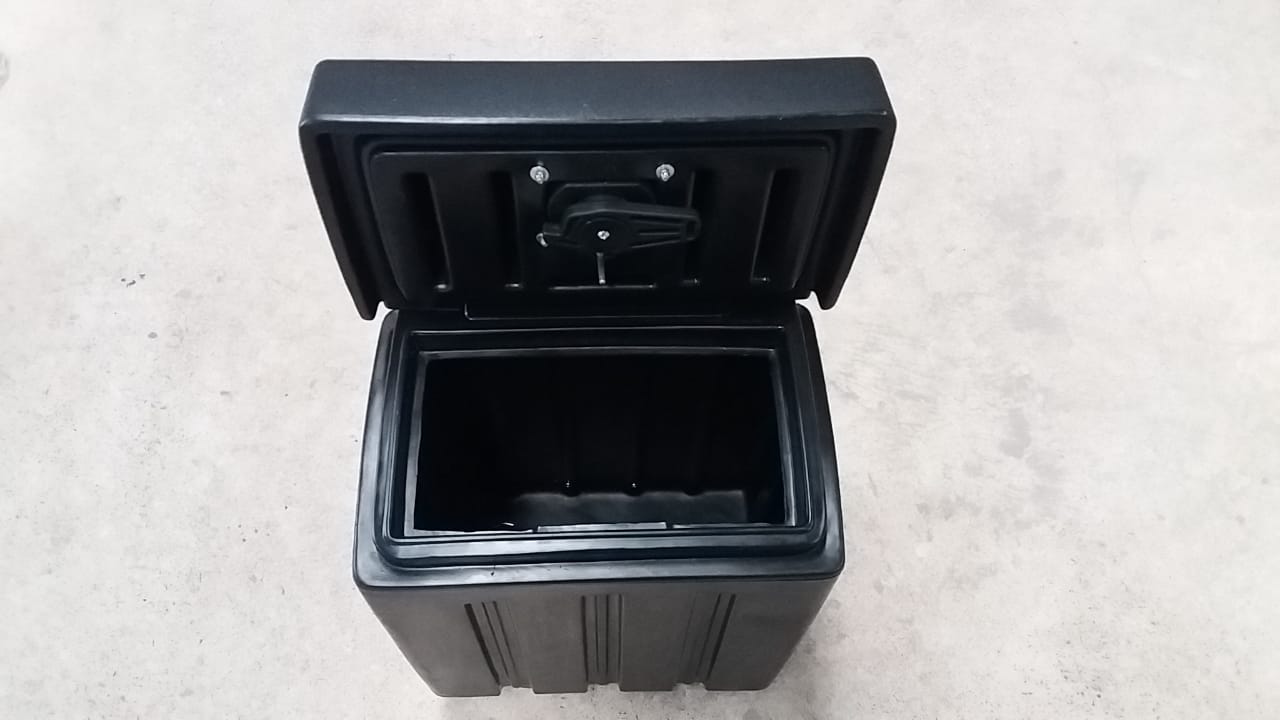 Cx Multi Transp MÉDIA.jpeg